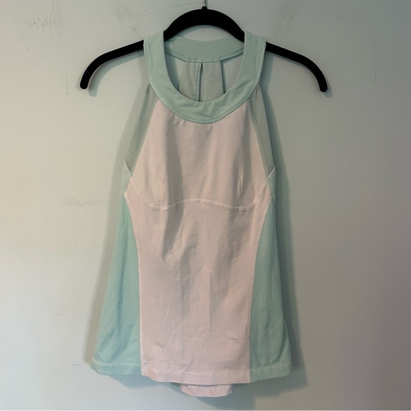 Lululemon Run: Make it Count Mint Green & White Scuba Tank Size - Picture 4 of 13